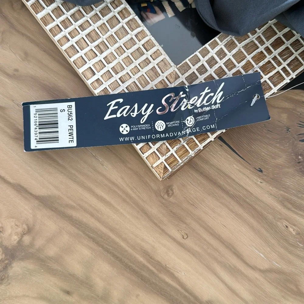 Easy Stretch Scrub Top - Picture 5 of 7
